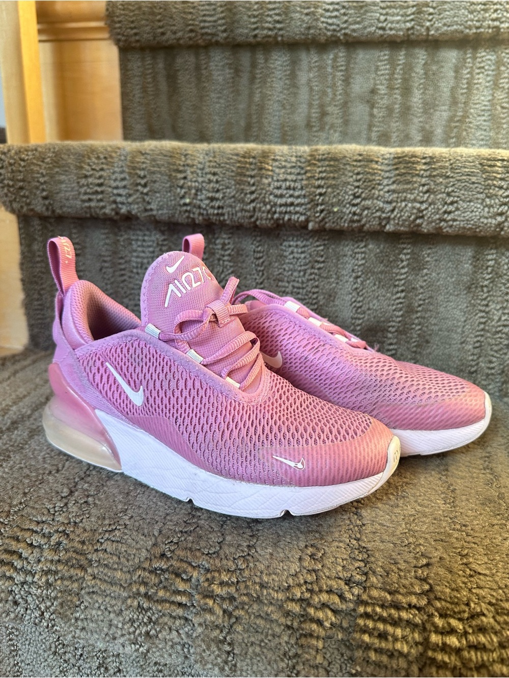 Nike Air Max 270 Girls Pink Athletic Sneakers size 1Y